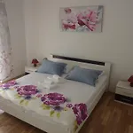 Sekulovic Apartment Bol