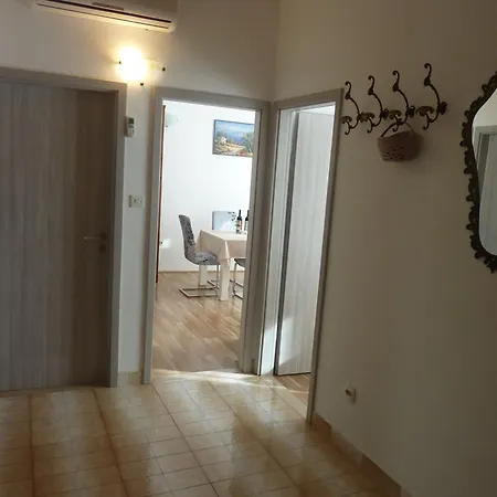 Apartment Sekulovic Bol